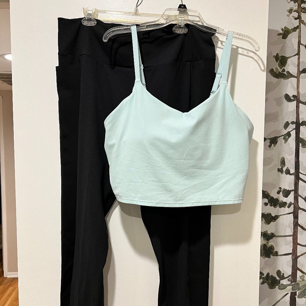 HONEYLOVE Yoga Pants with free ATHLETA Top - 3X